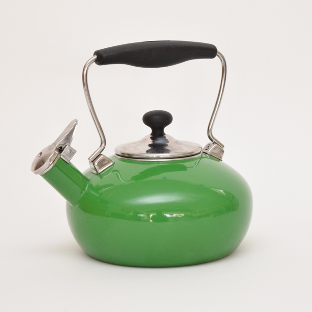 Green Chantal Tea Kettle