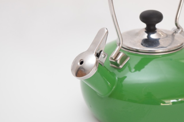 Green Chantal Tea Kettle