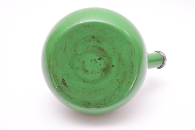 Green Chantal Tea Kettle