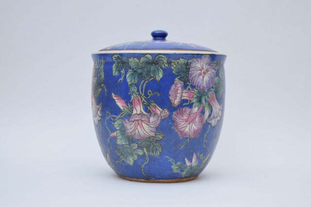 King's Porcelain Planter with Lid