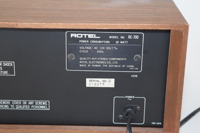 Rotel RE-700 Stereo Graphic Equalizer
