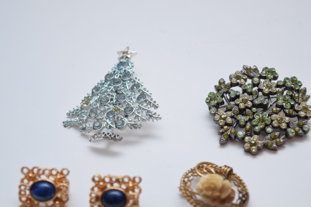 Vintage Walnut Decatur Jewelry Box with Costume Jewelry