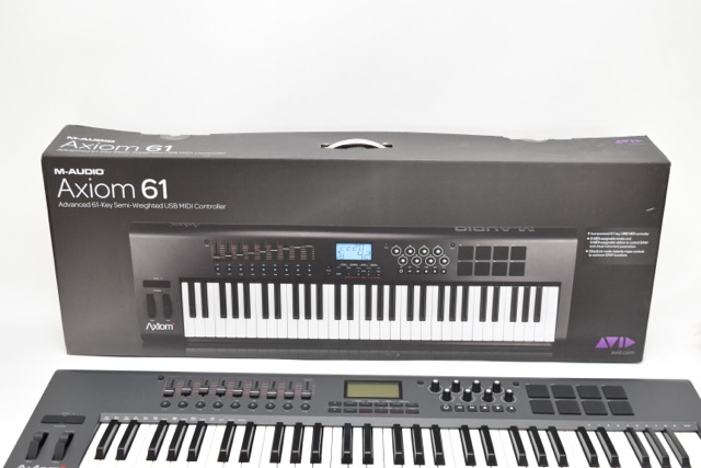 M-Audio Axiom 61 Semi-Weighted USB MIDI Controller