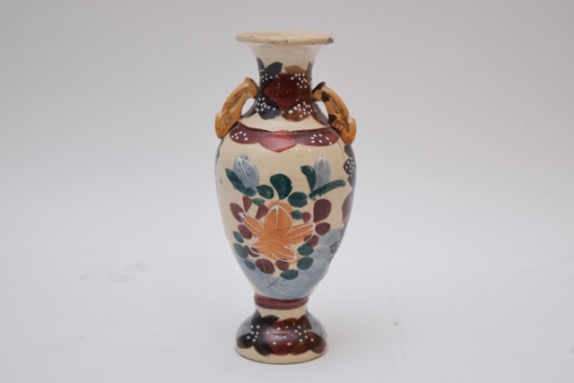 Japanese Porcelain Satsuma Moriage Urn