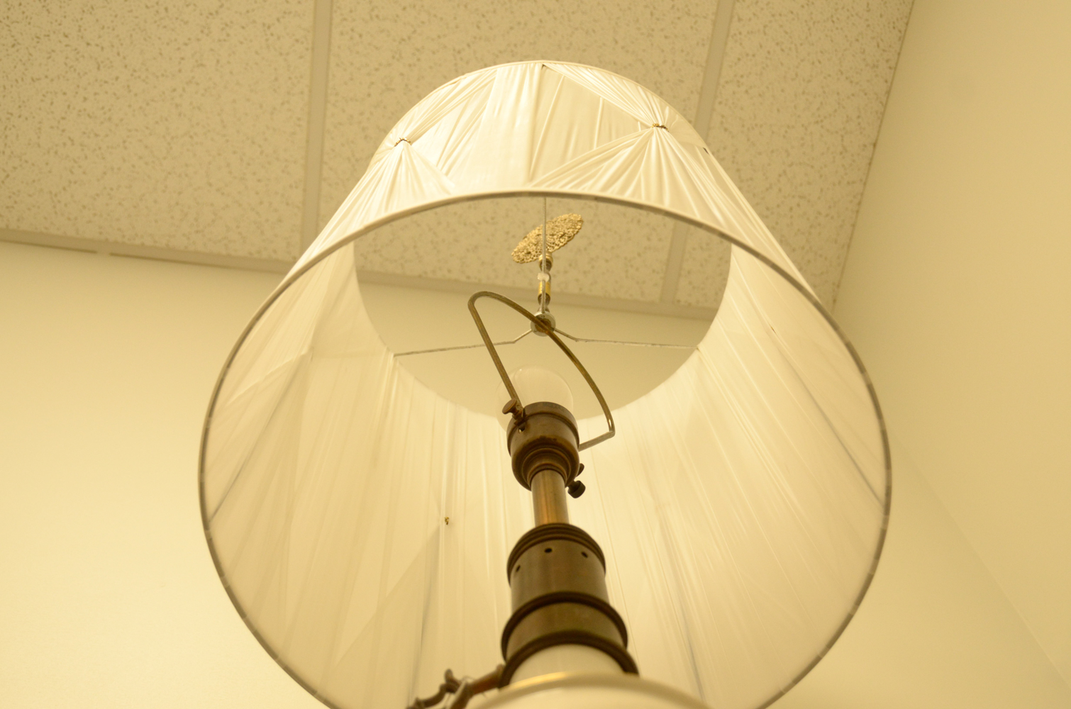 Vintage Stiffel Lenox Large Table Lamp