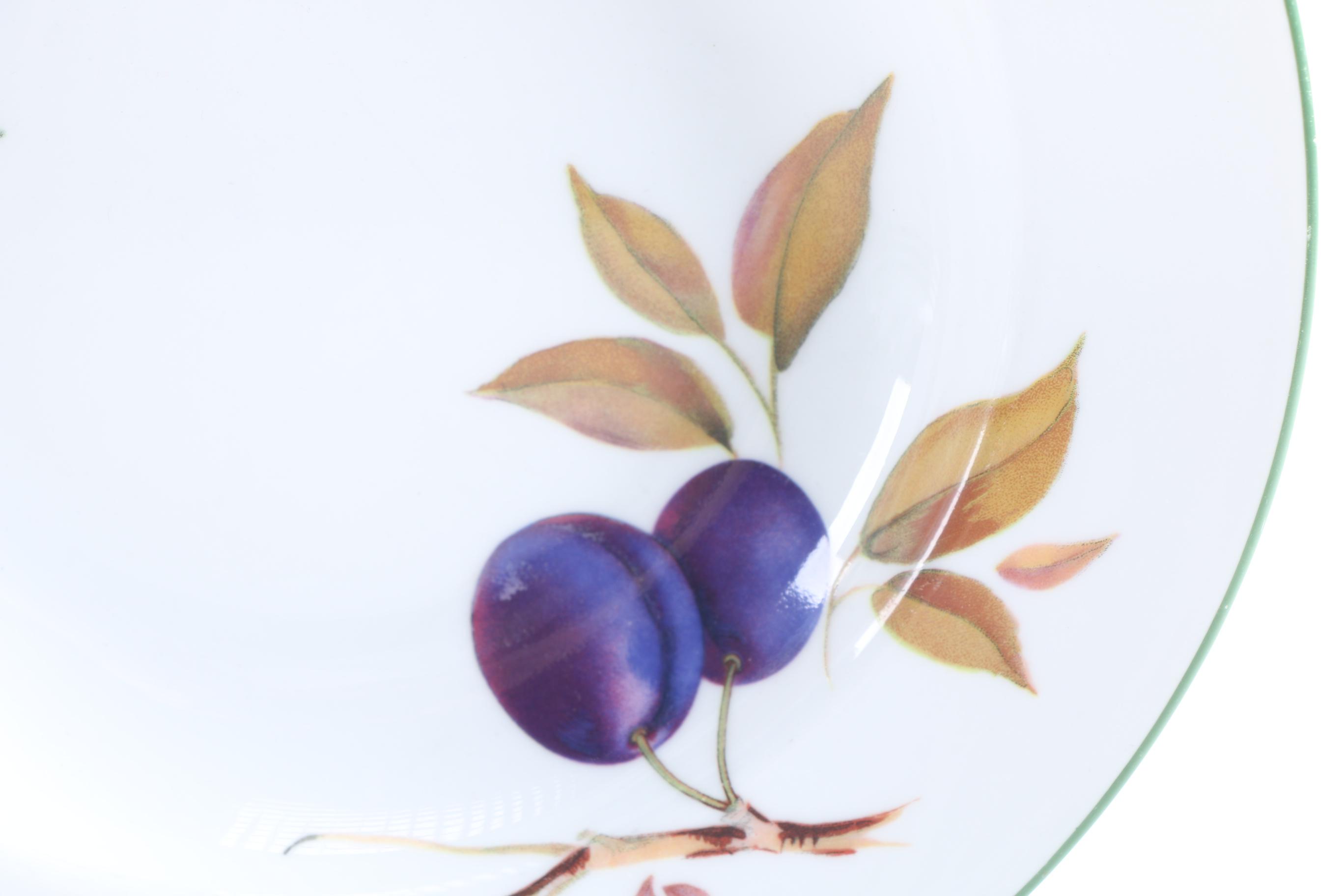 Royal Worchester "Evesham" Porcelain Tableware