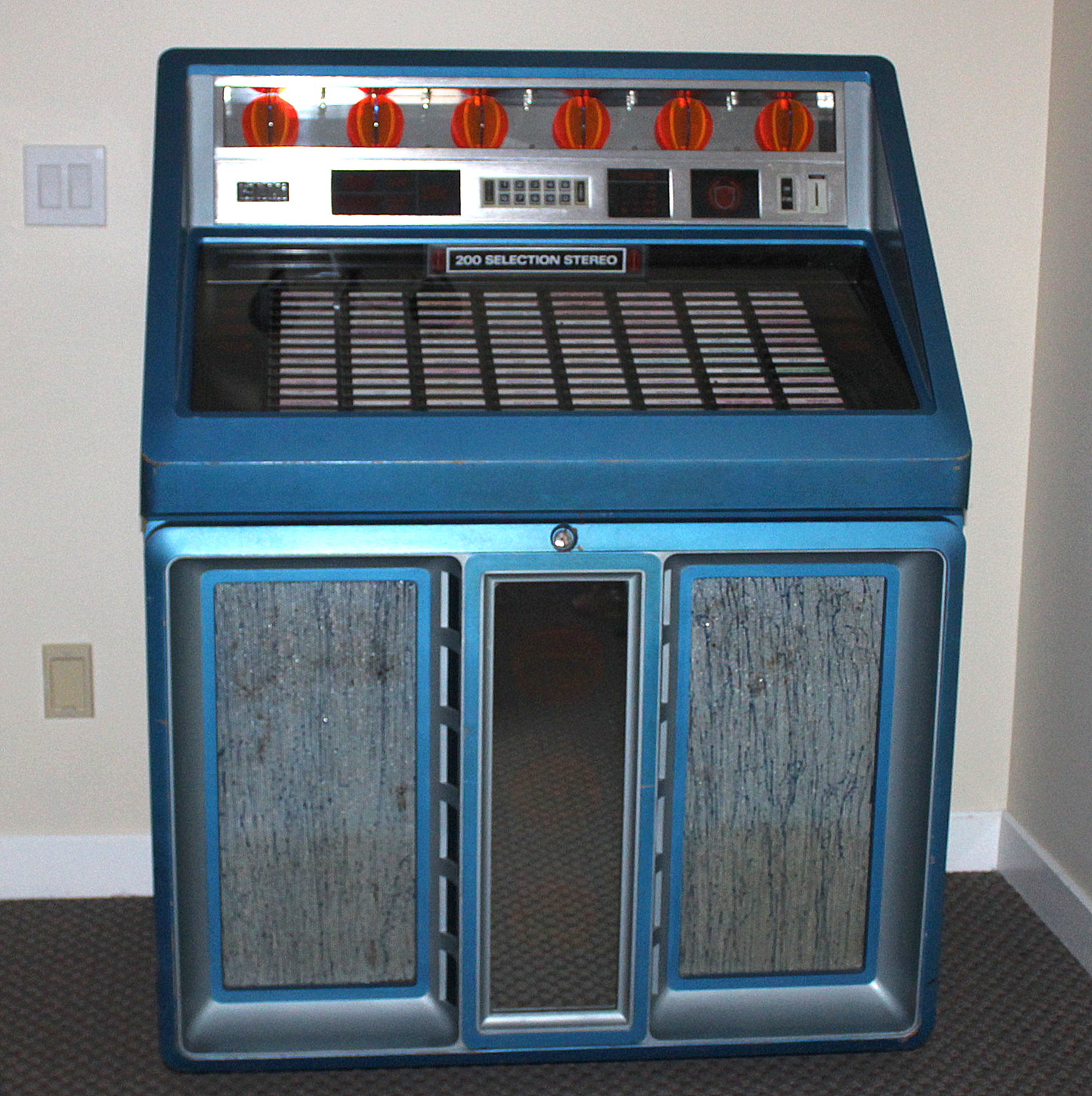 Vintage Rowe AMI Jukebox