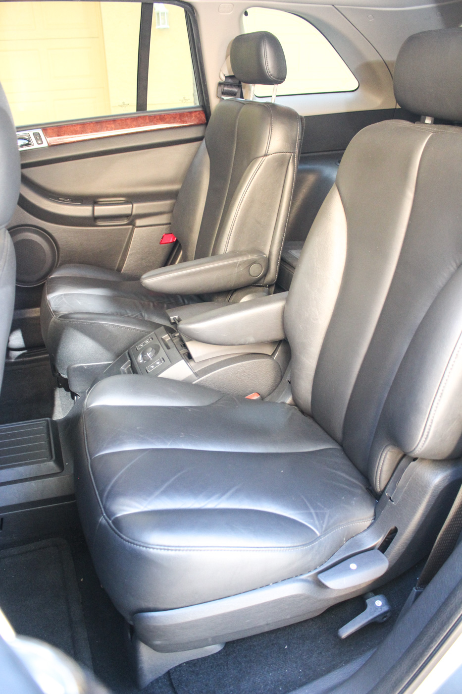 2004 Light Blue Chrysler Pacifica