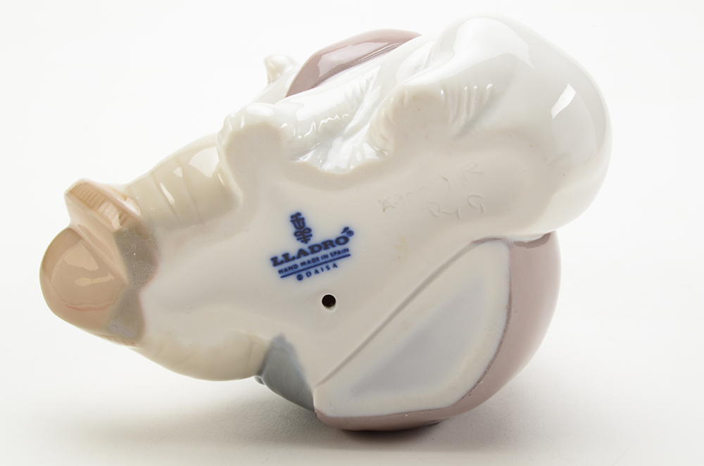 Lladro Eskimo Child with Bear