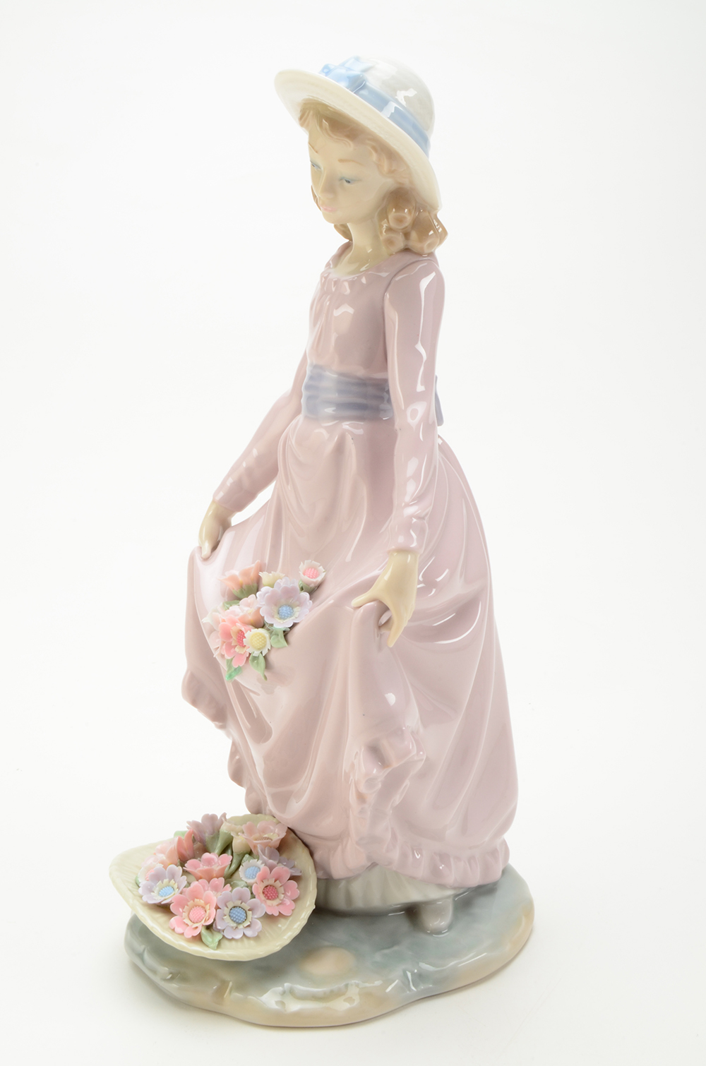 LLadro "Flowers in the Basket" Figurine