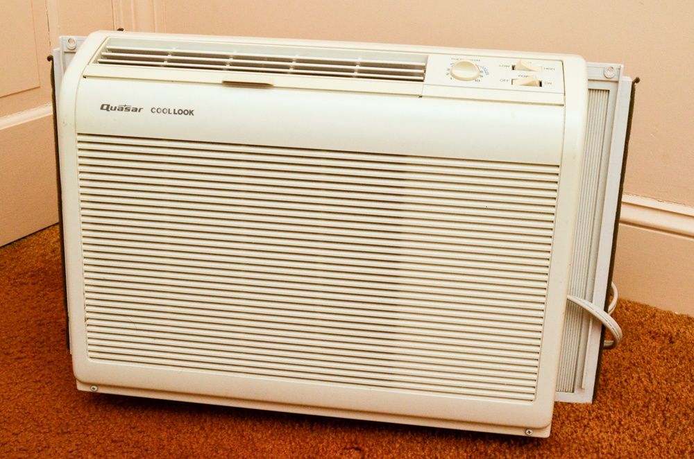 Quasar "Cool Look" Window Air Conditioner