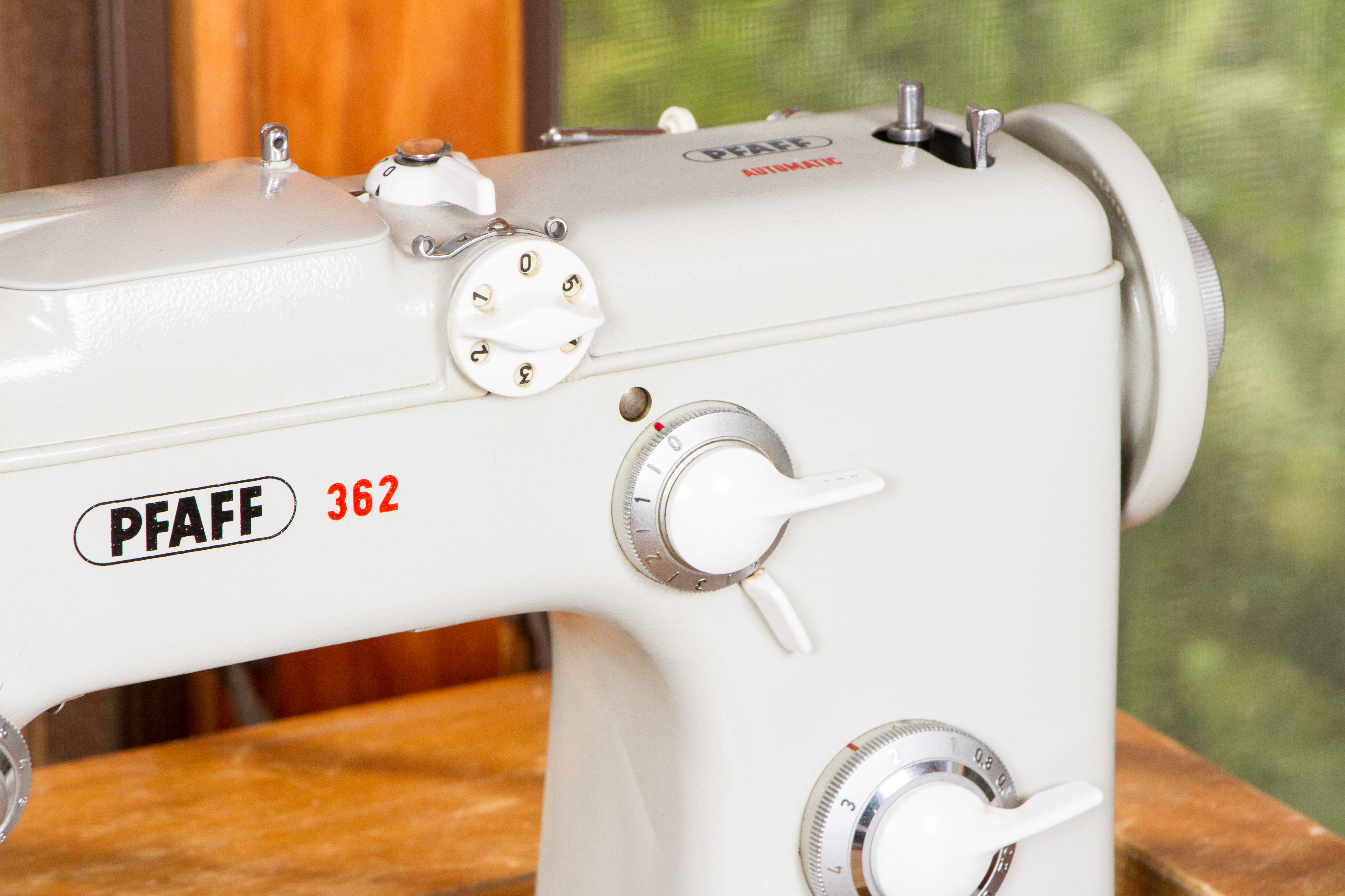 Sewing Machine Table