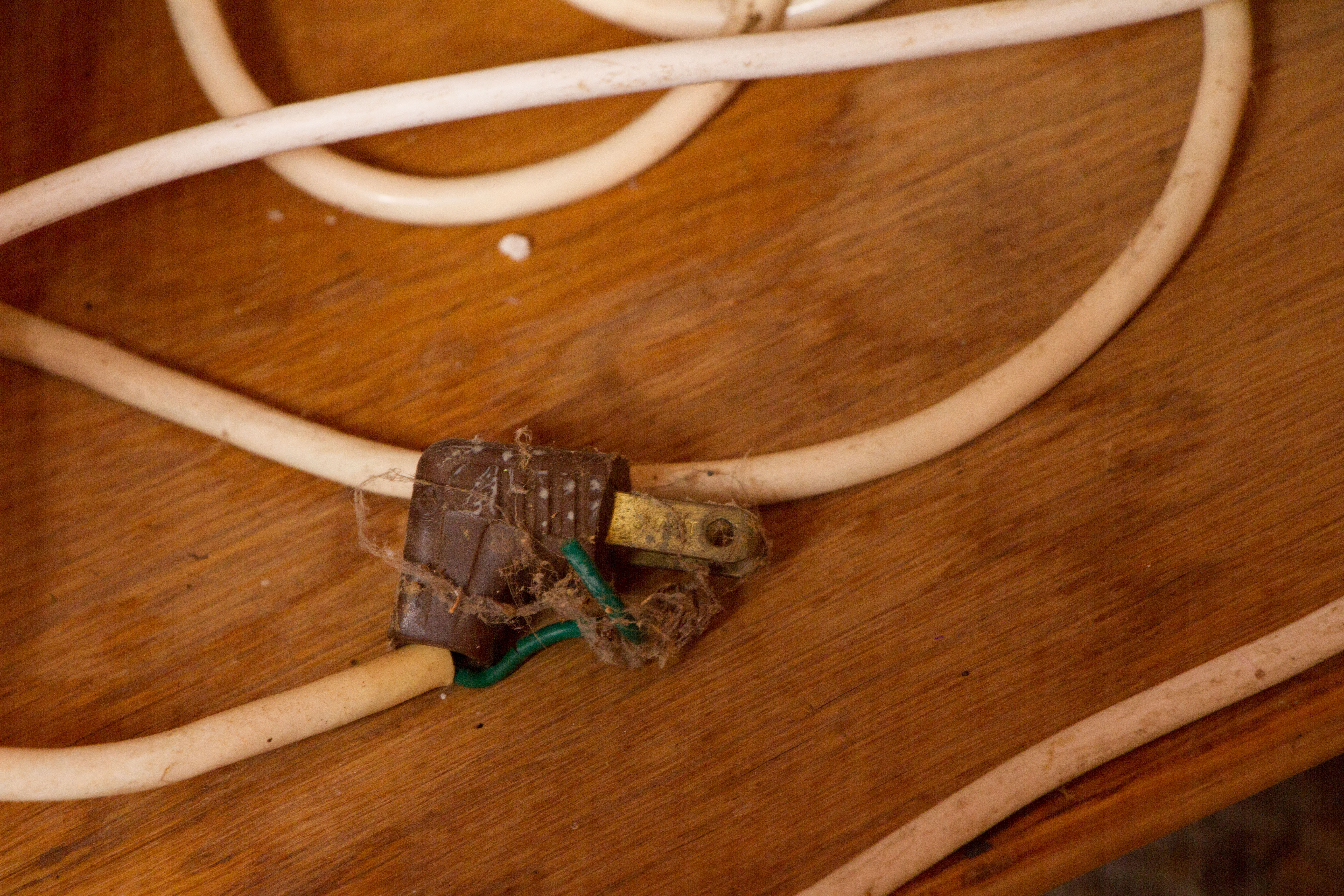 Sewing Machine Table