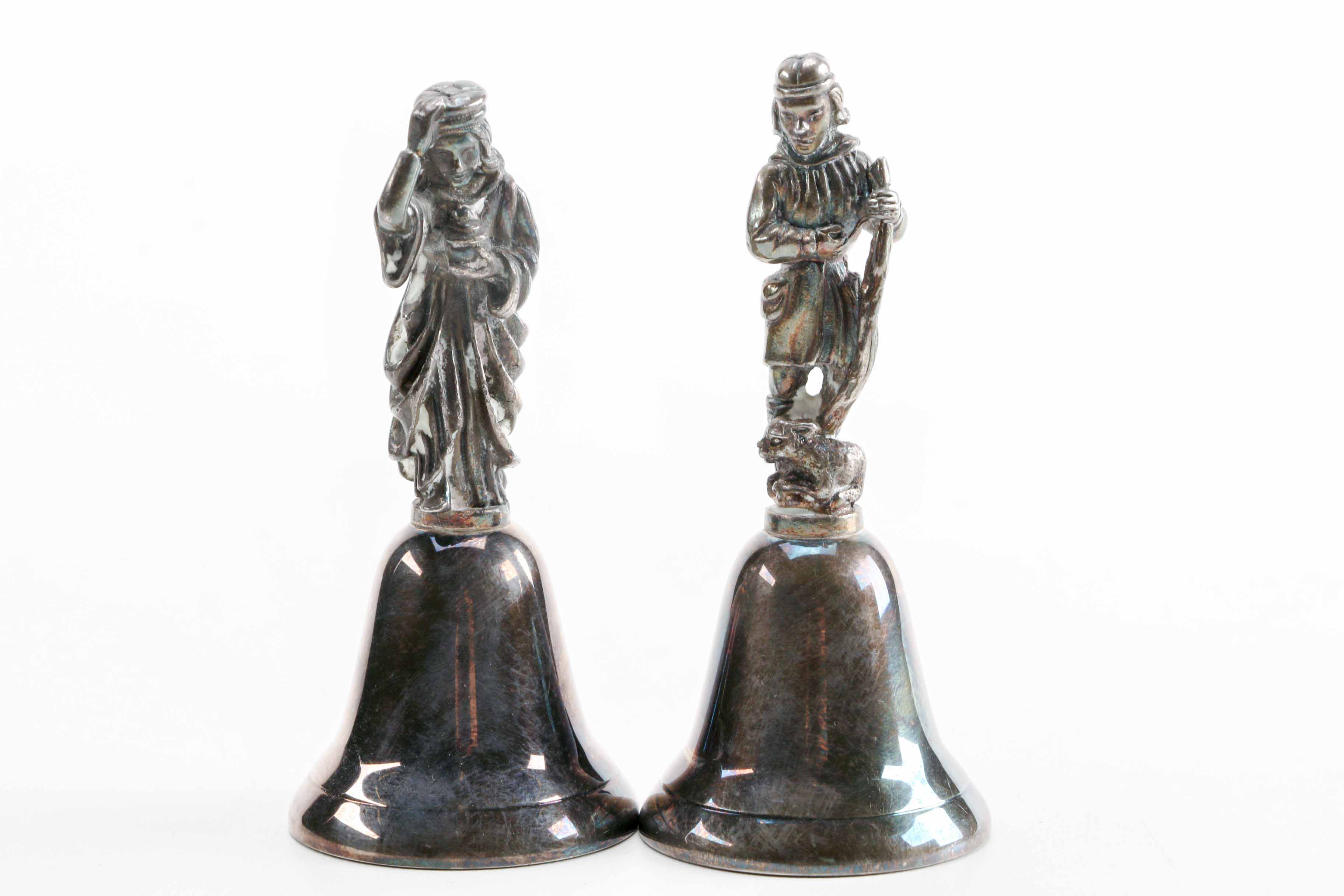 Silver Plate Flatware Featuring Oneida Community "Tudor Plate" Spoons