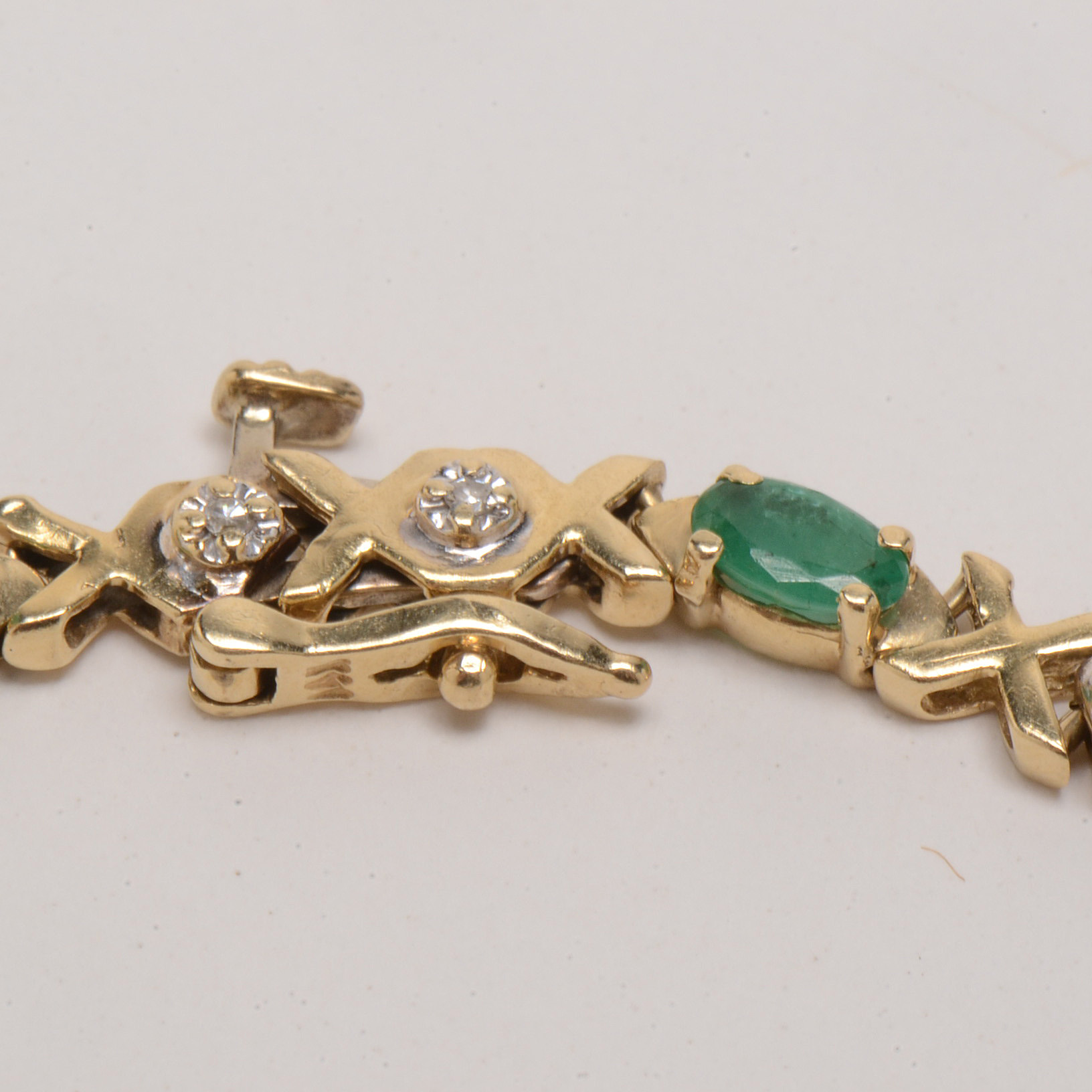 14K Yellow Gold Natural Emerald and Diamond Linked Bracelet