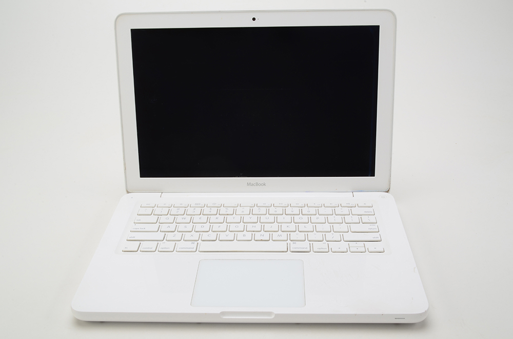 13" MacBook Laptop
