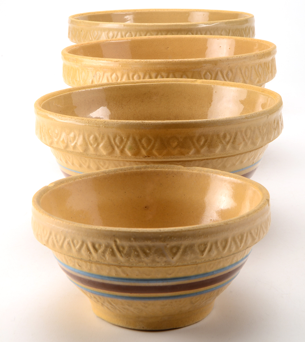 Vintage Robinson Ransbottom Yellow Ware Mixing Bowls