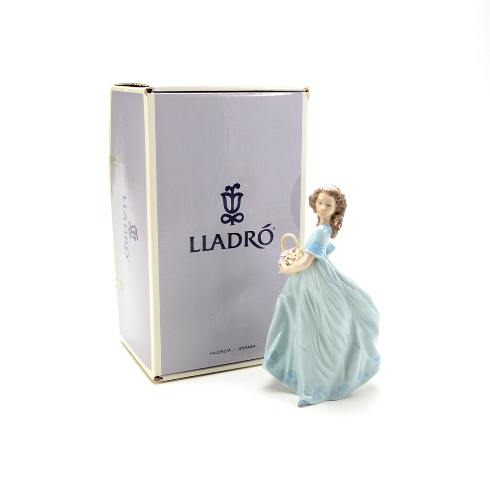 Lladro Spring Enchantment Figurine