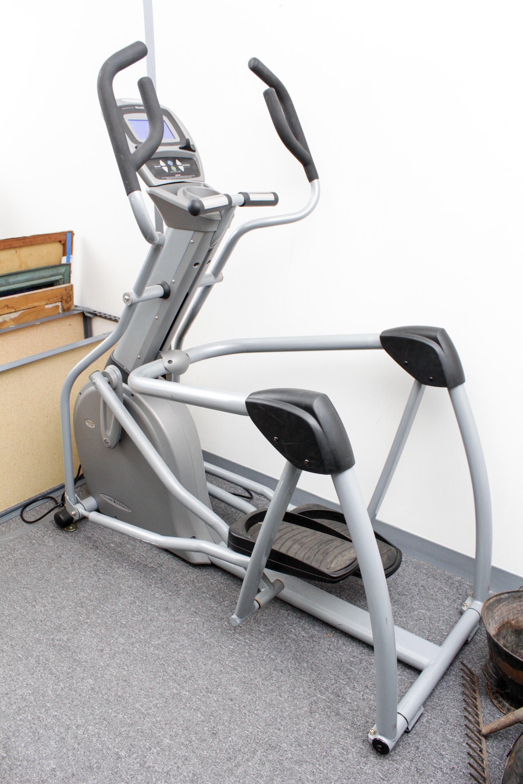 Vision Fitness S7100 Elliptical Trainer