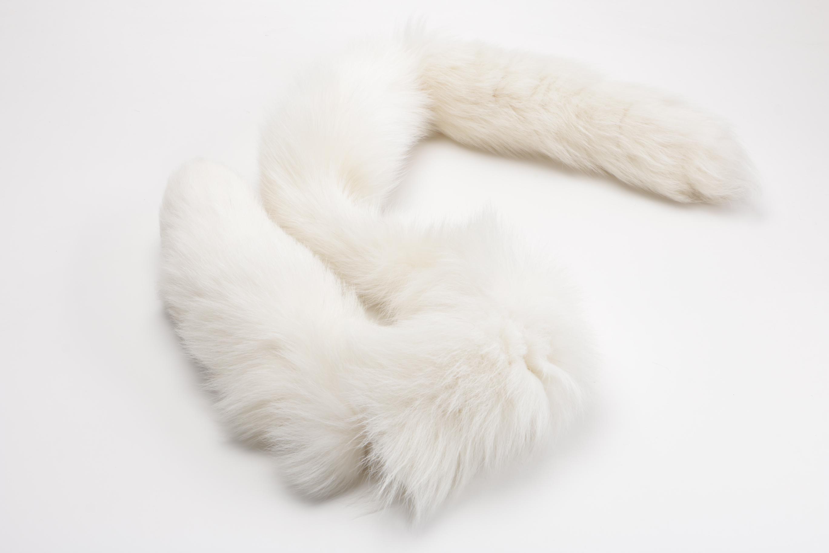 Vintage White Fox Scarf With Clasp