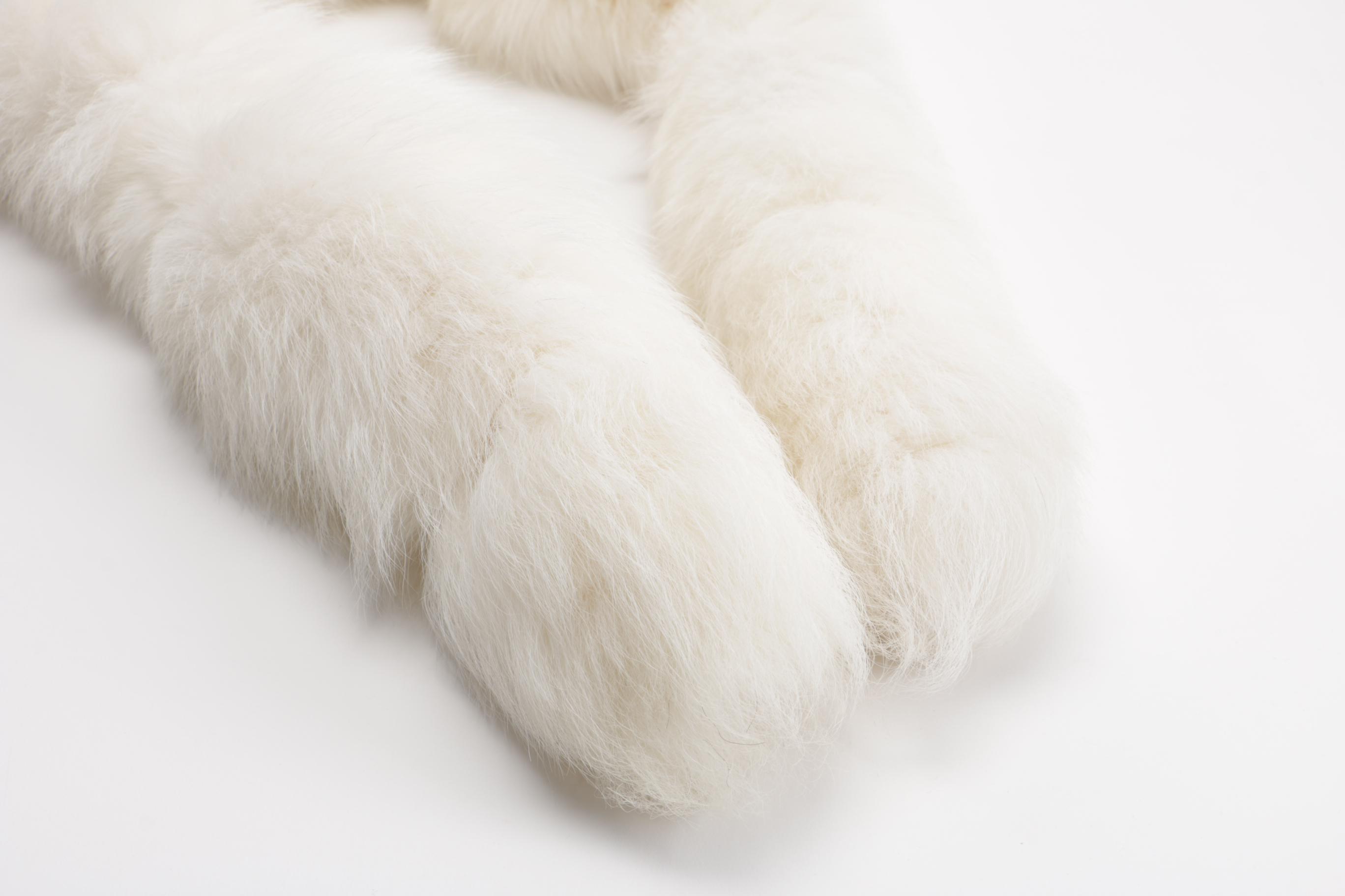 Vintage White Fox Scarf With Clasp