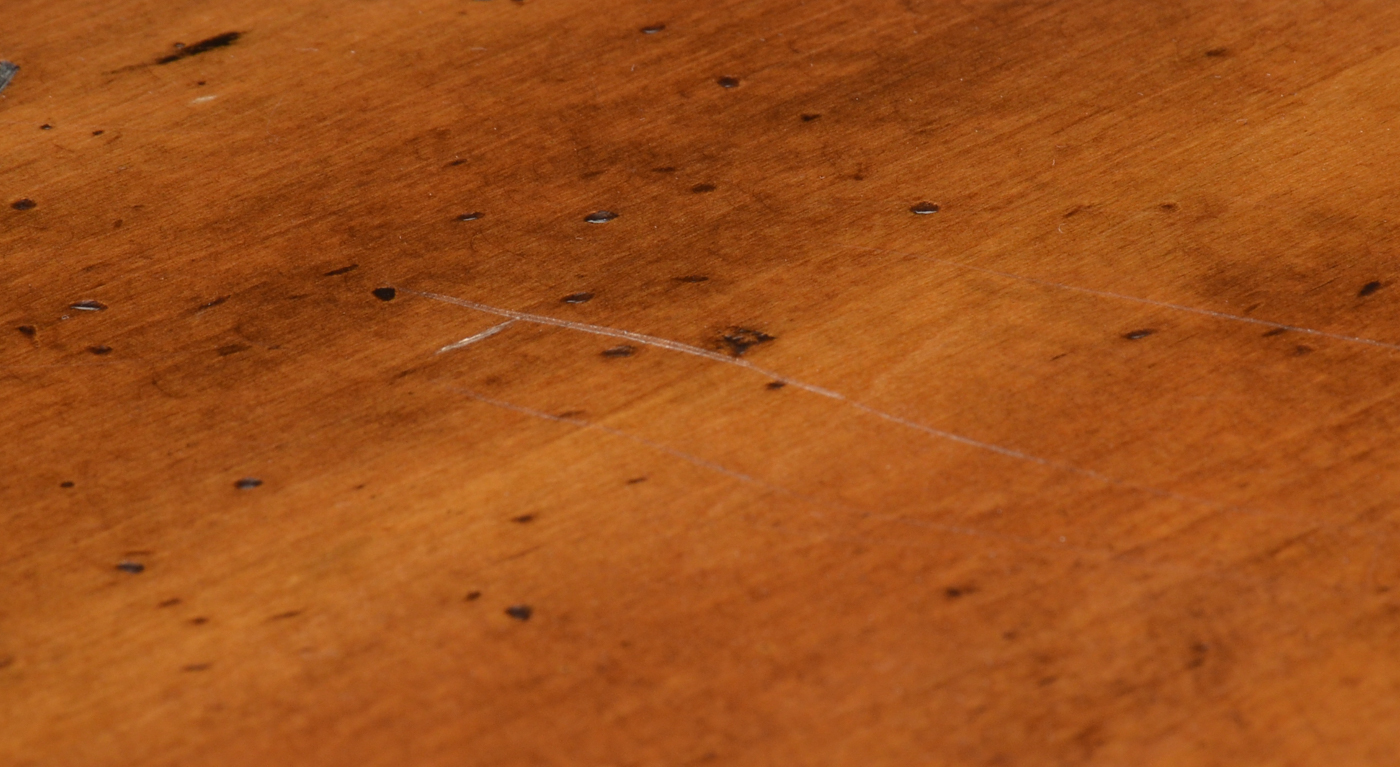 Henredon French Provincial Style Dining Table and Six Chairs