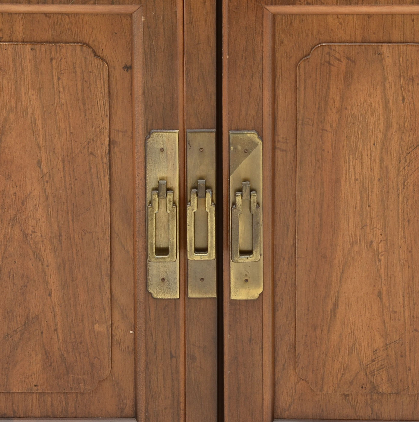 Berhardt Buffet Unit