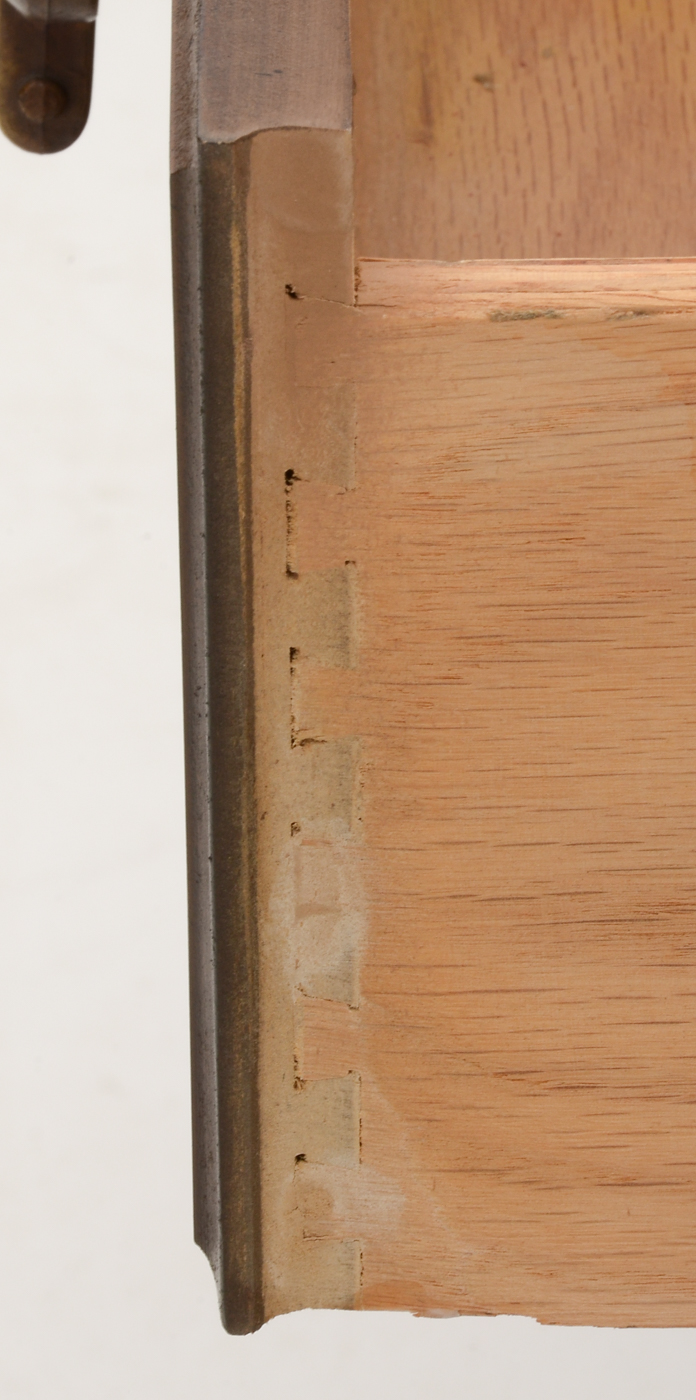 Berhardt Buffet Unit