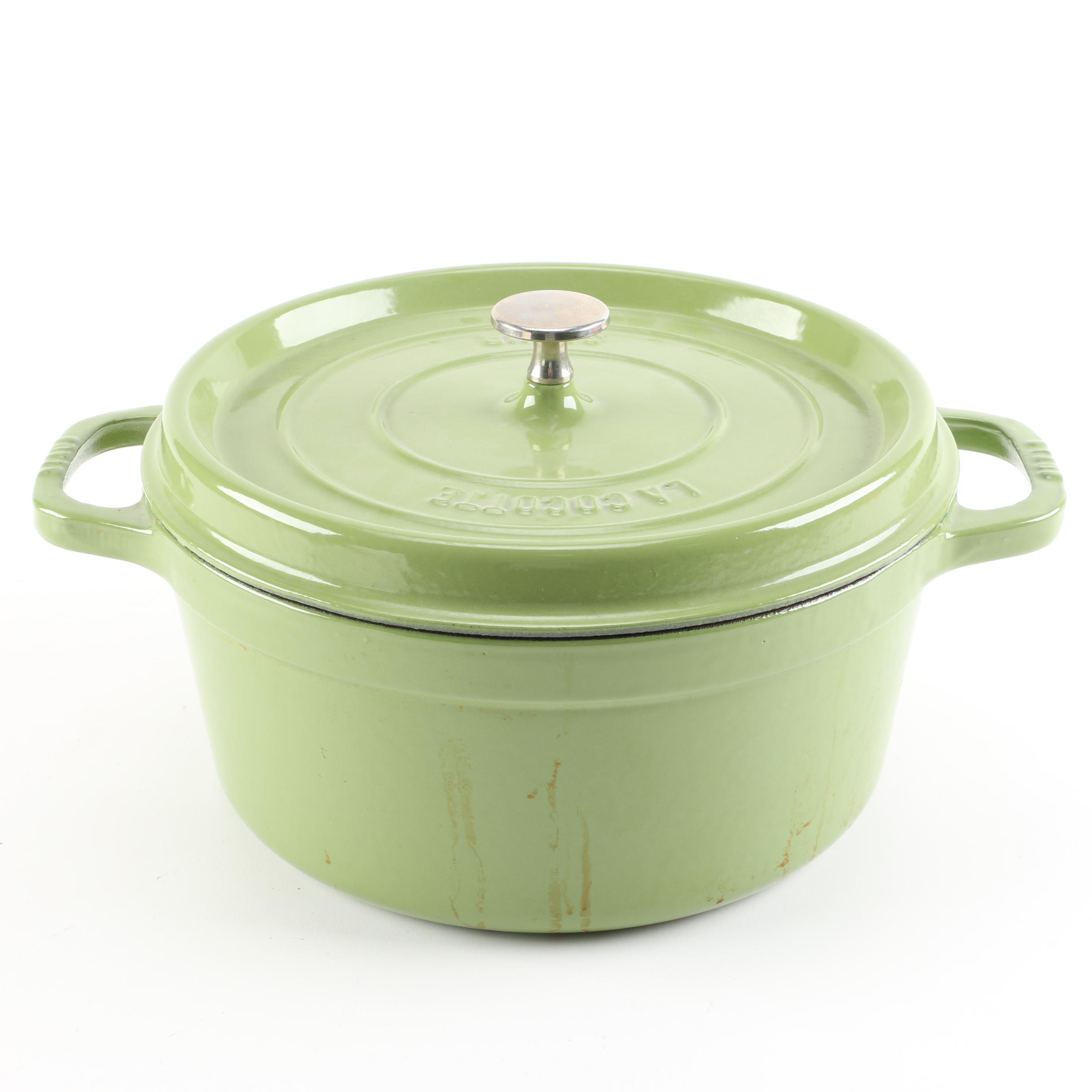 Round Cocotte by Staub