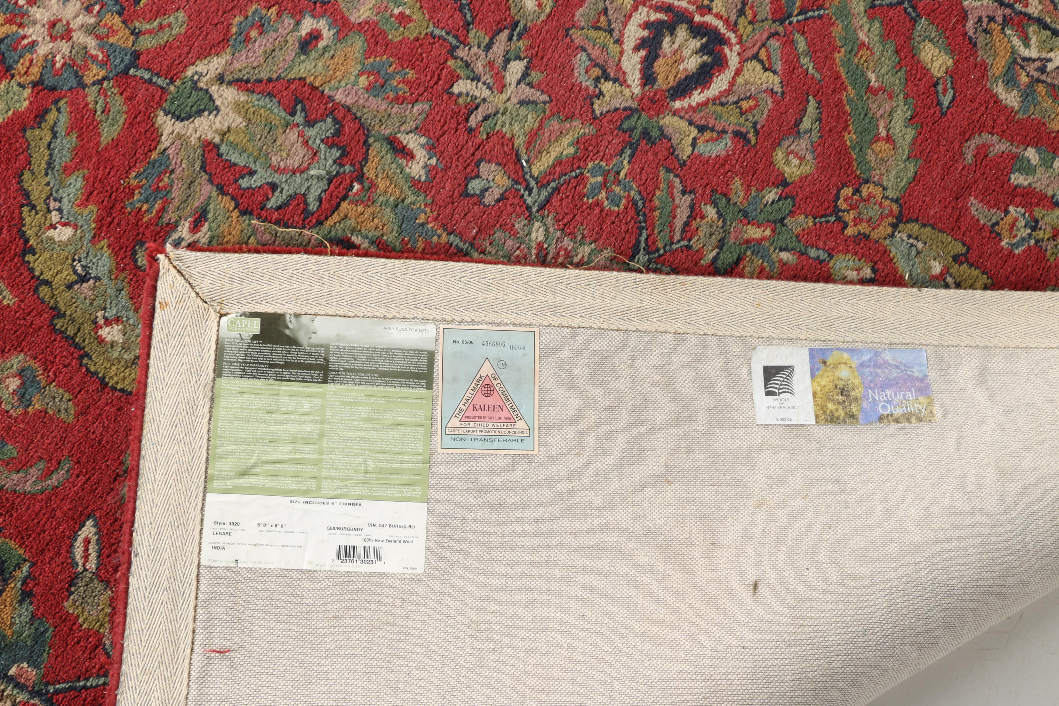 Machine Made Persian Style Area Rug