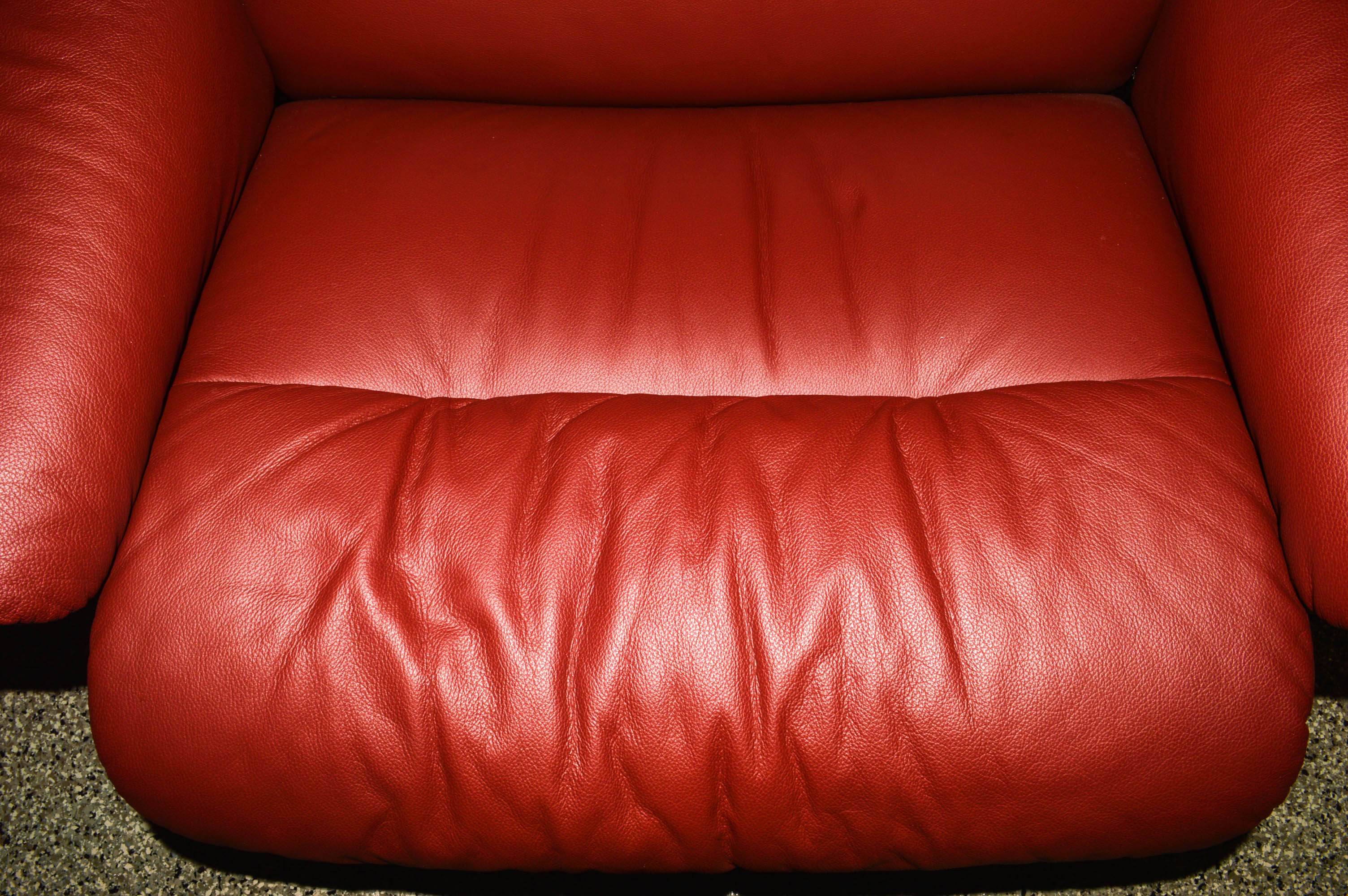 Ekhornes Stressless Leather Lounger With Ottoman, Accessory Table