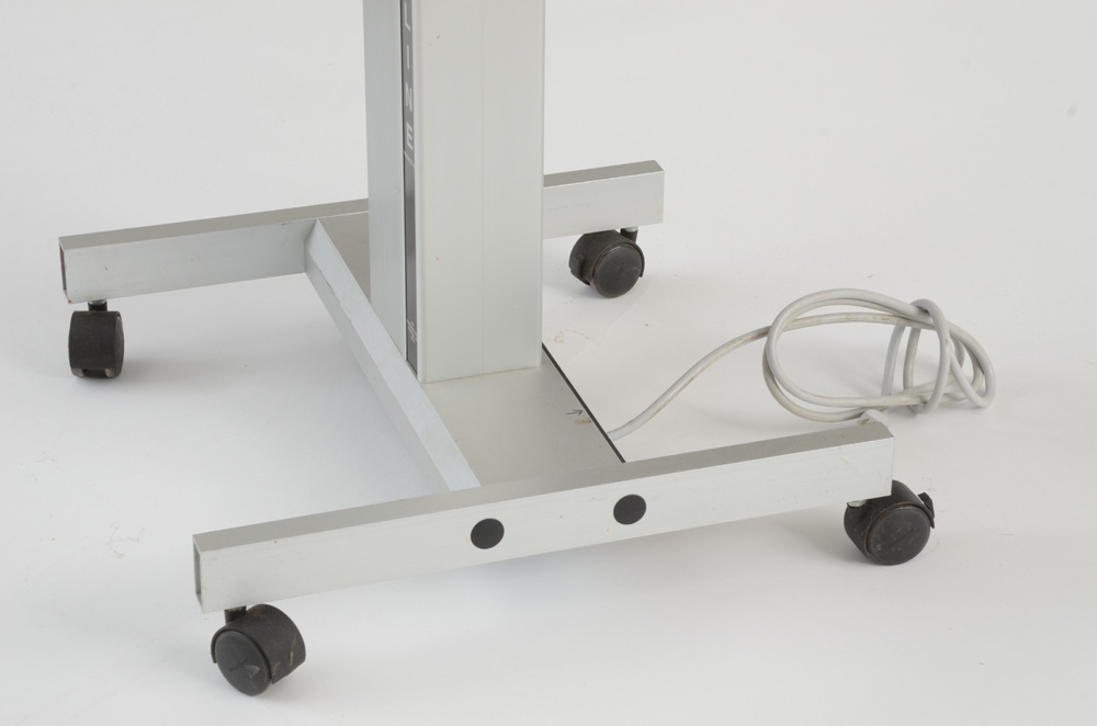Cline Height-Adjustable Table