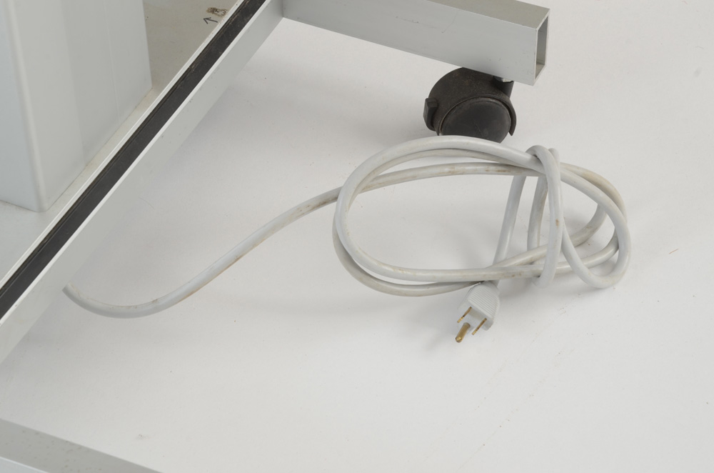 Cline Height-Adjustable Table