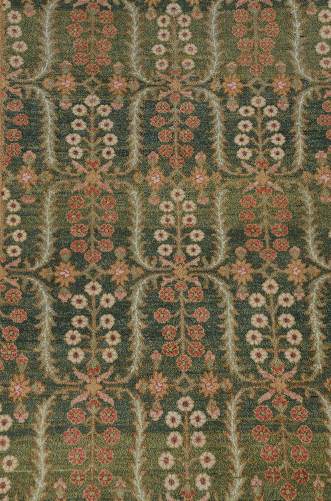 Hand-Knotted Persian Style Wool Pile Area Rug