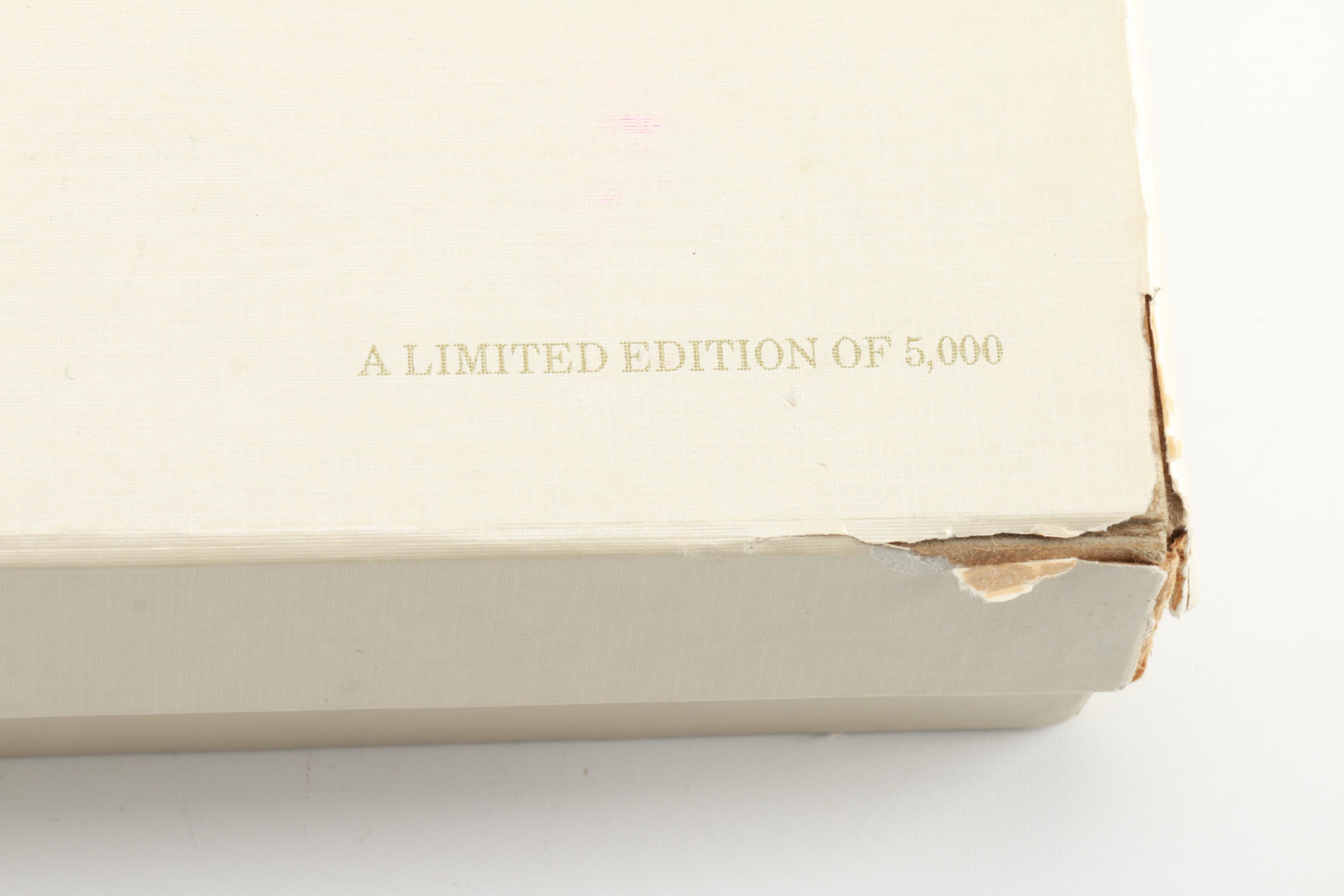 Quaker Lace Bicentennial Tablecloth