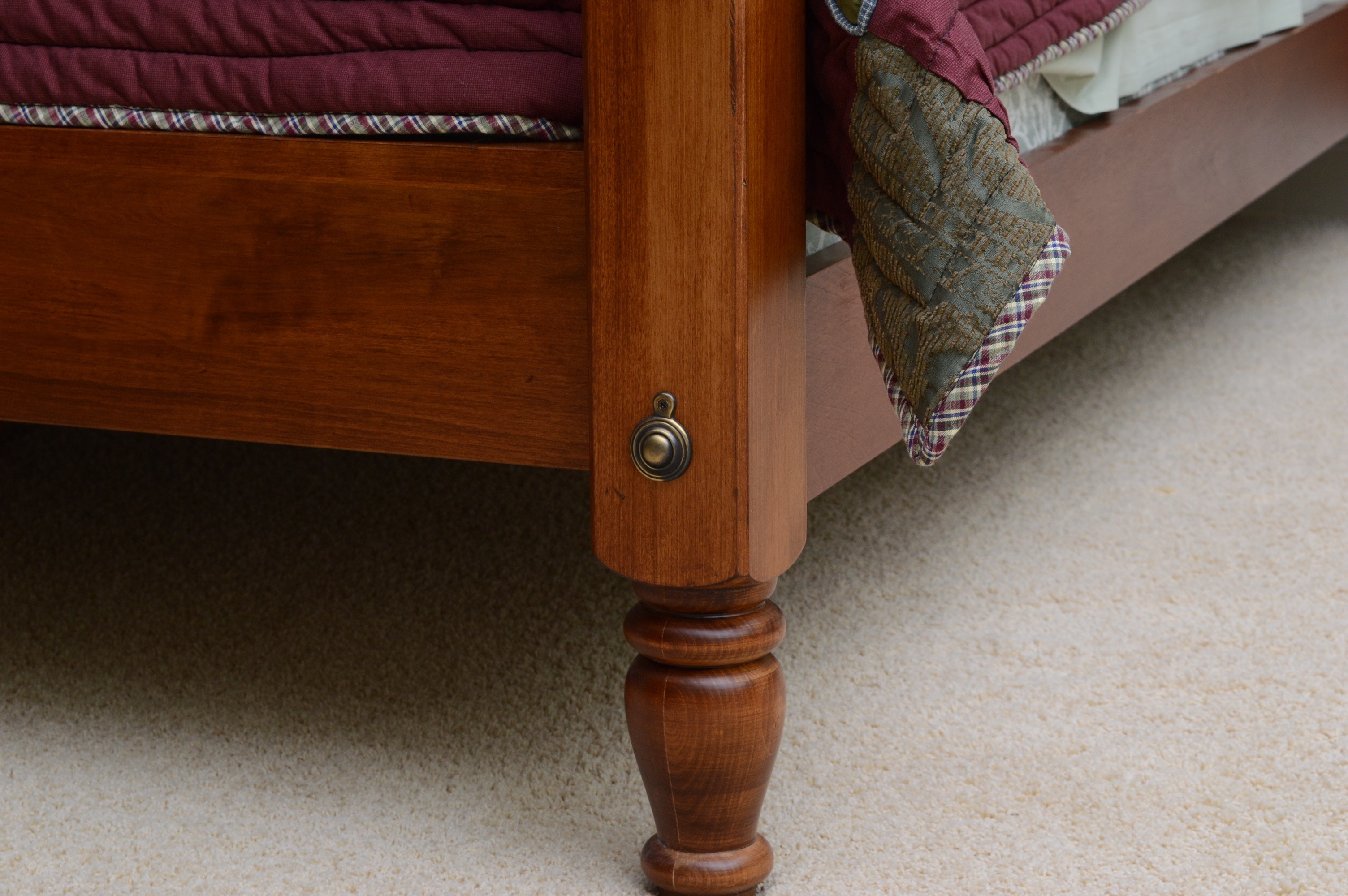 Ethan Allen "Country Crossings" Four Poster Bed