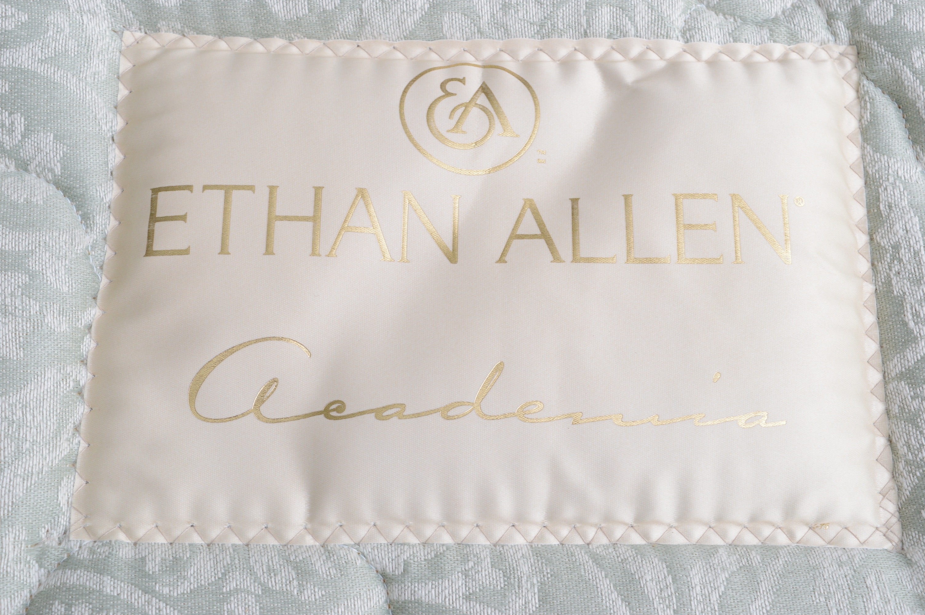 Ethan Allen "Country Crossings" Four Poster Bed