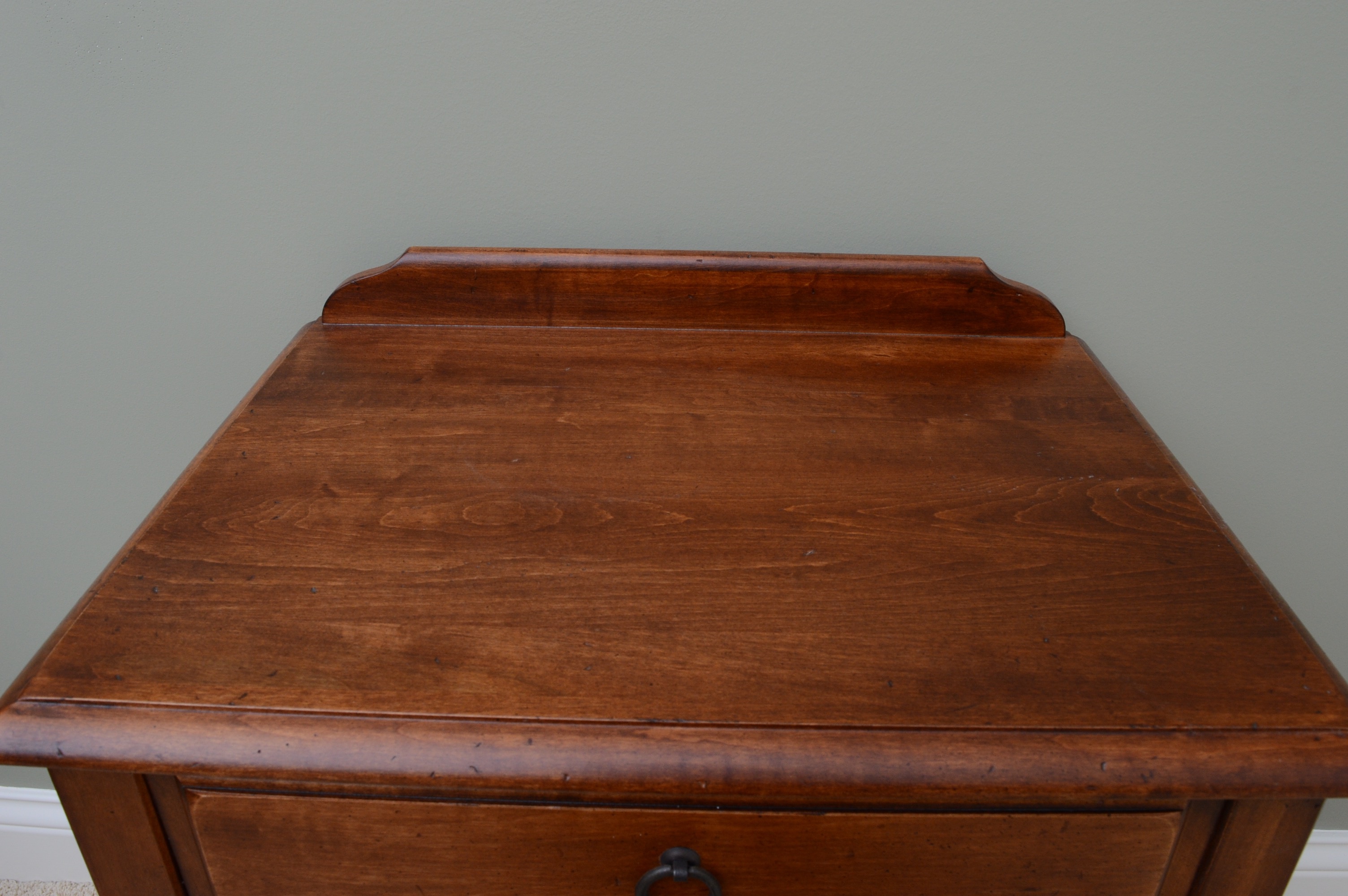 Ethan Allen "Country Crossings" Nightstand