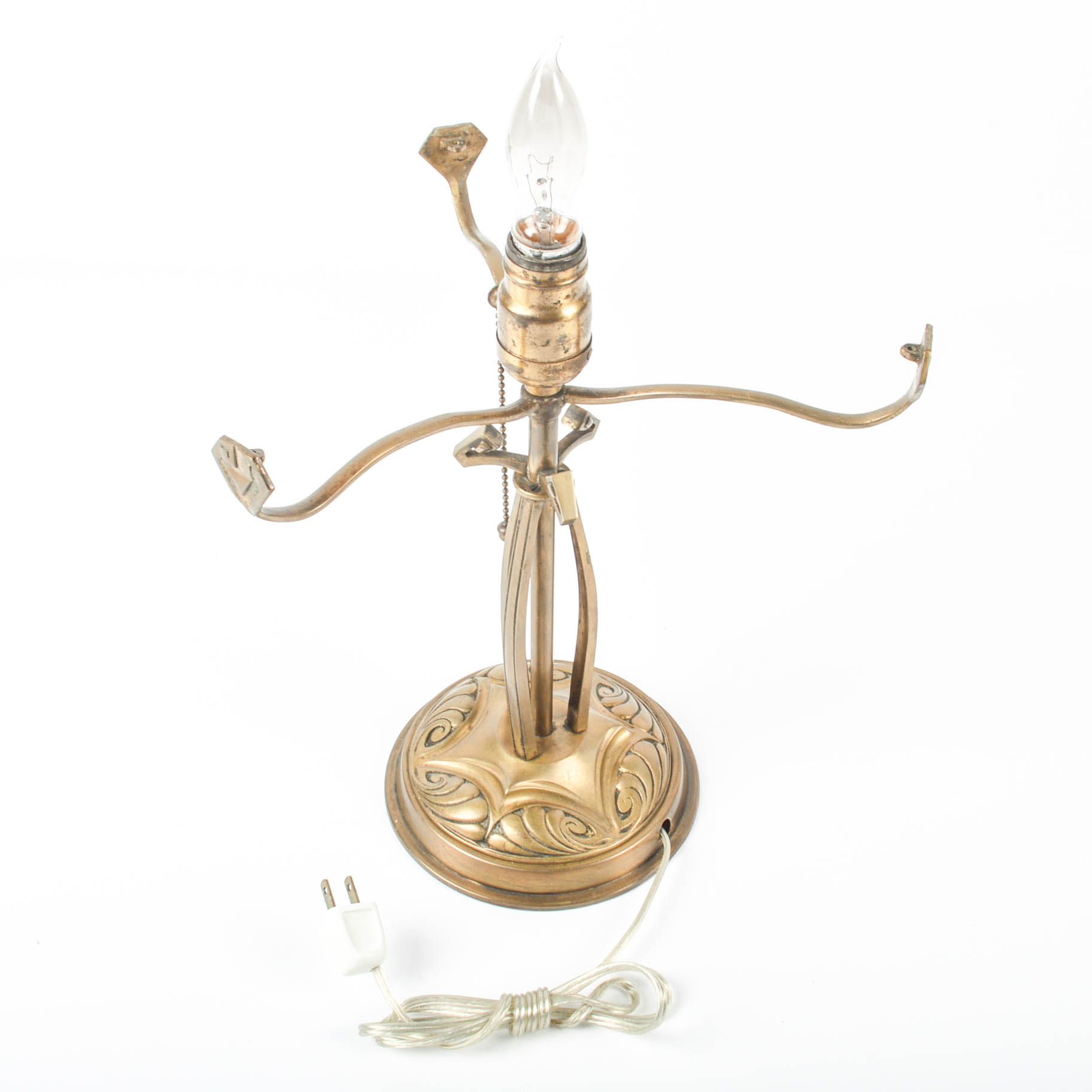 Early 20th Century Brass Accent Lamp With Hubbell Pull-Chain Socket