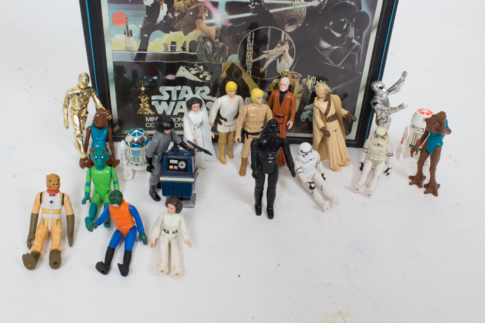 Vintage "Star Wars" Action Figures With Case