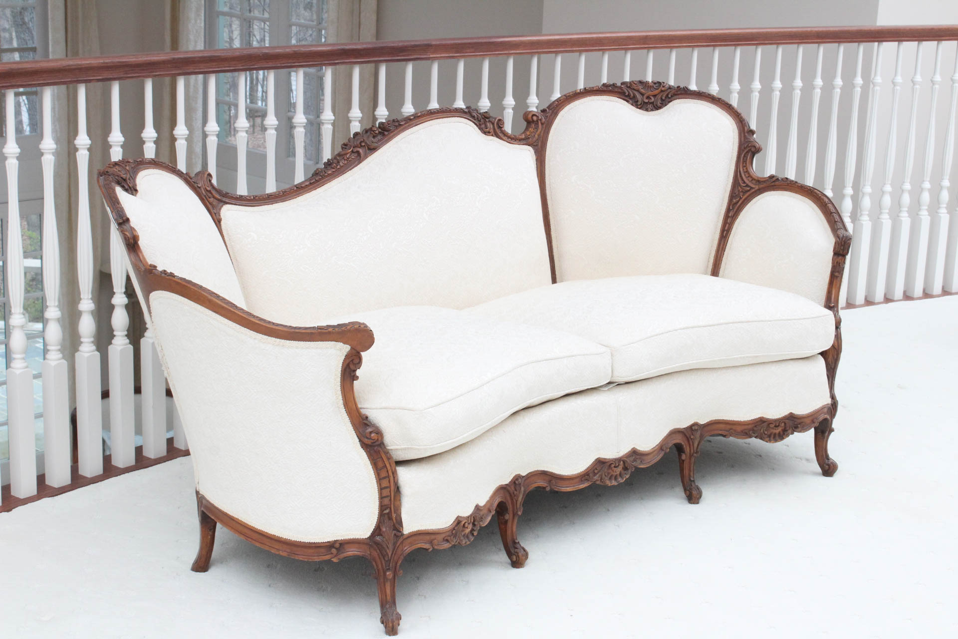 Art Nouveau Fainting Couch
