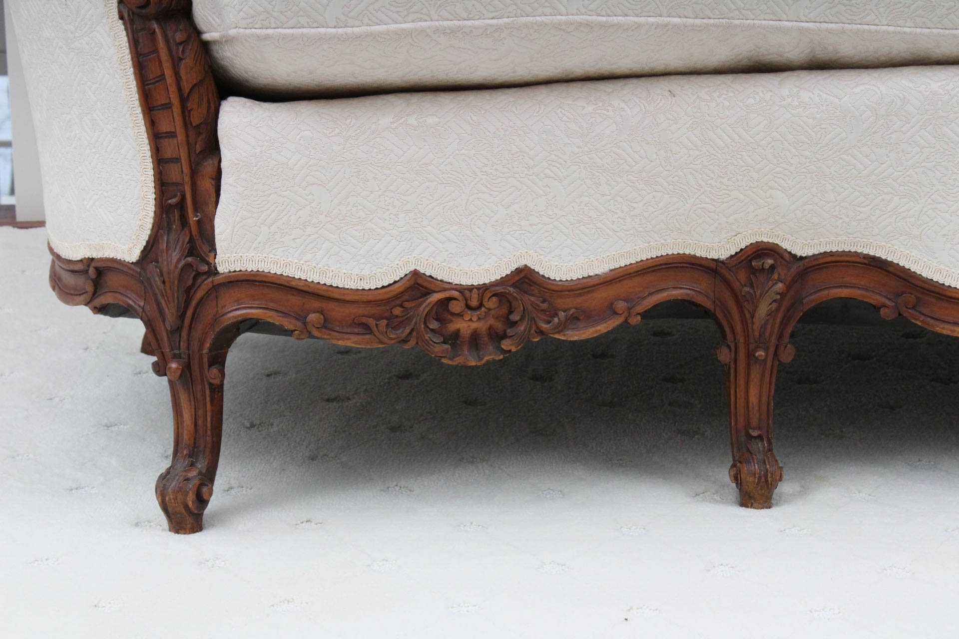 Art Nouveau Fainting Couch