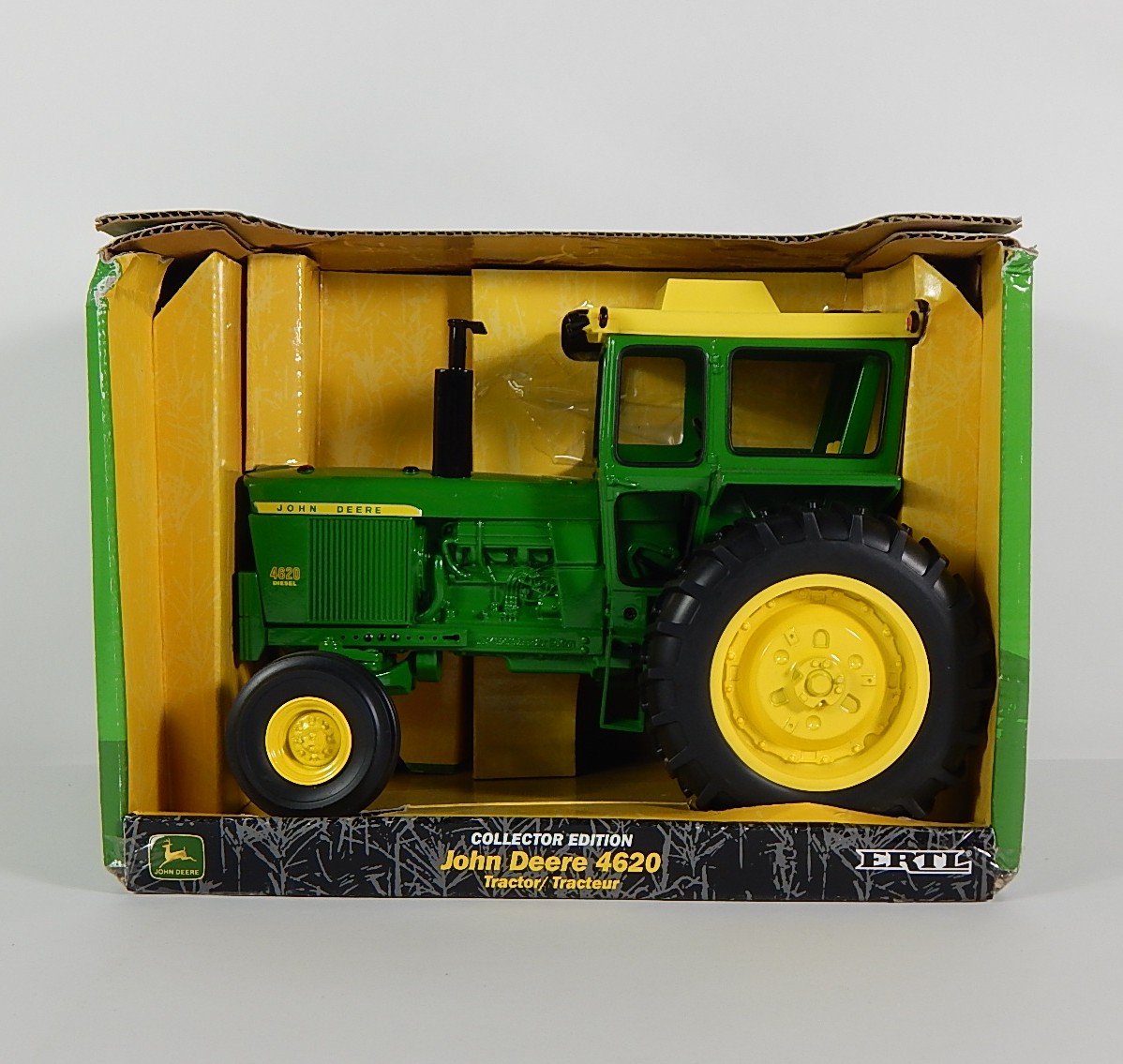 Ertl John Deere 4620 1:16 Scale Tractor