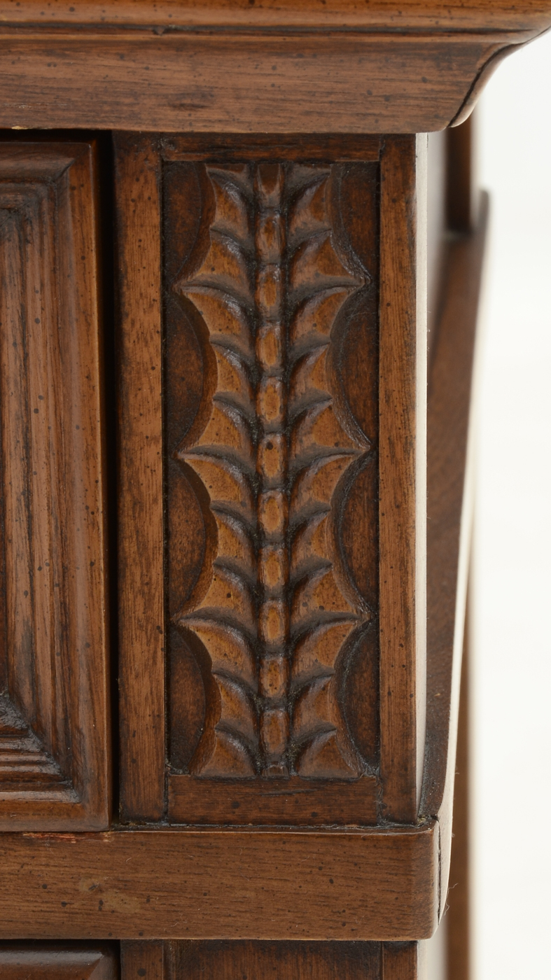 Mt. Airy Rolling Bar Unit