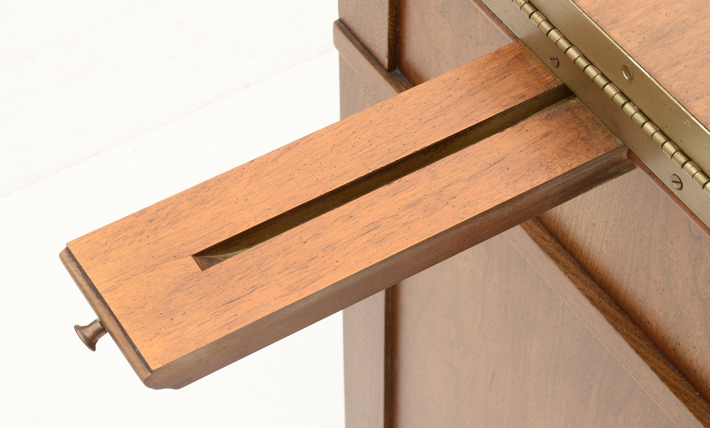 Mt. Airy Rolling Bar Unit