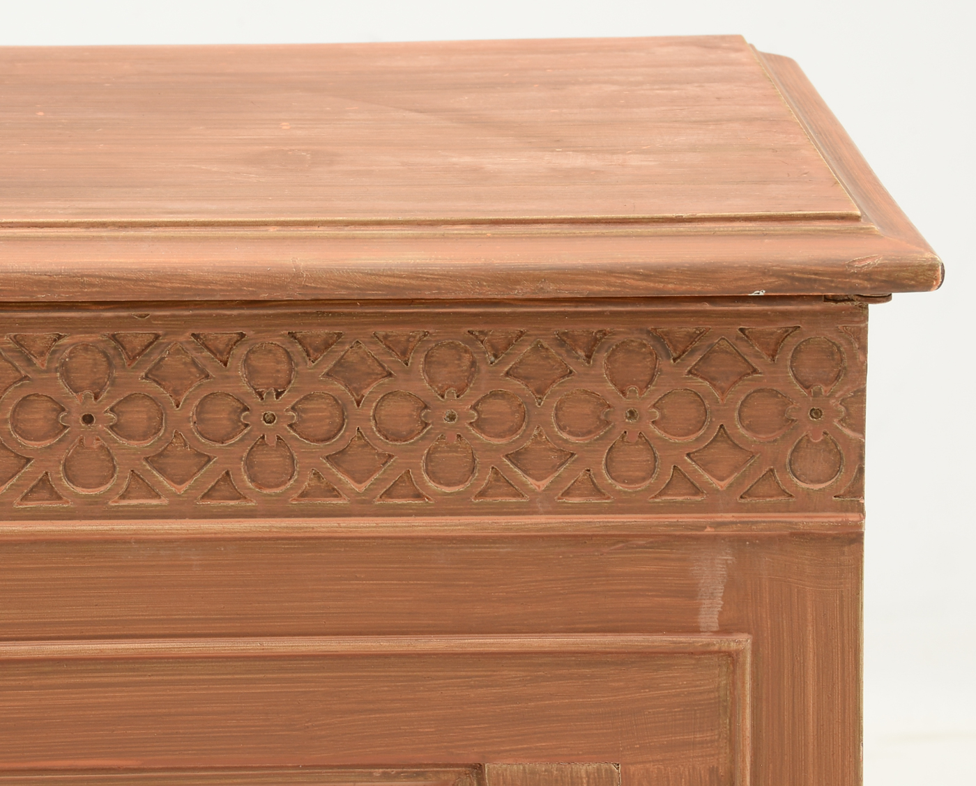 Liquor Cabinet with Mirrored Interior