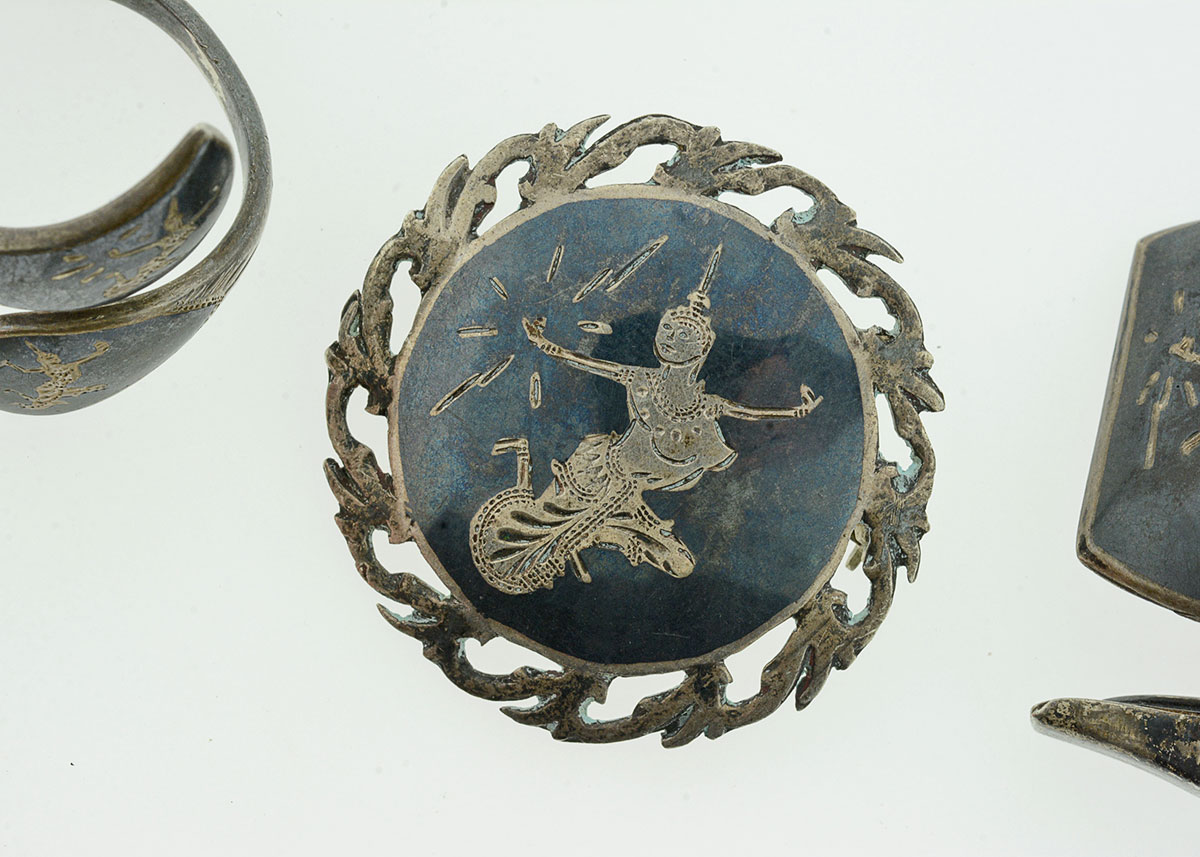 Thai Nielloware Sterling Silver Jewelry Set