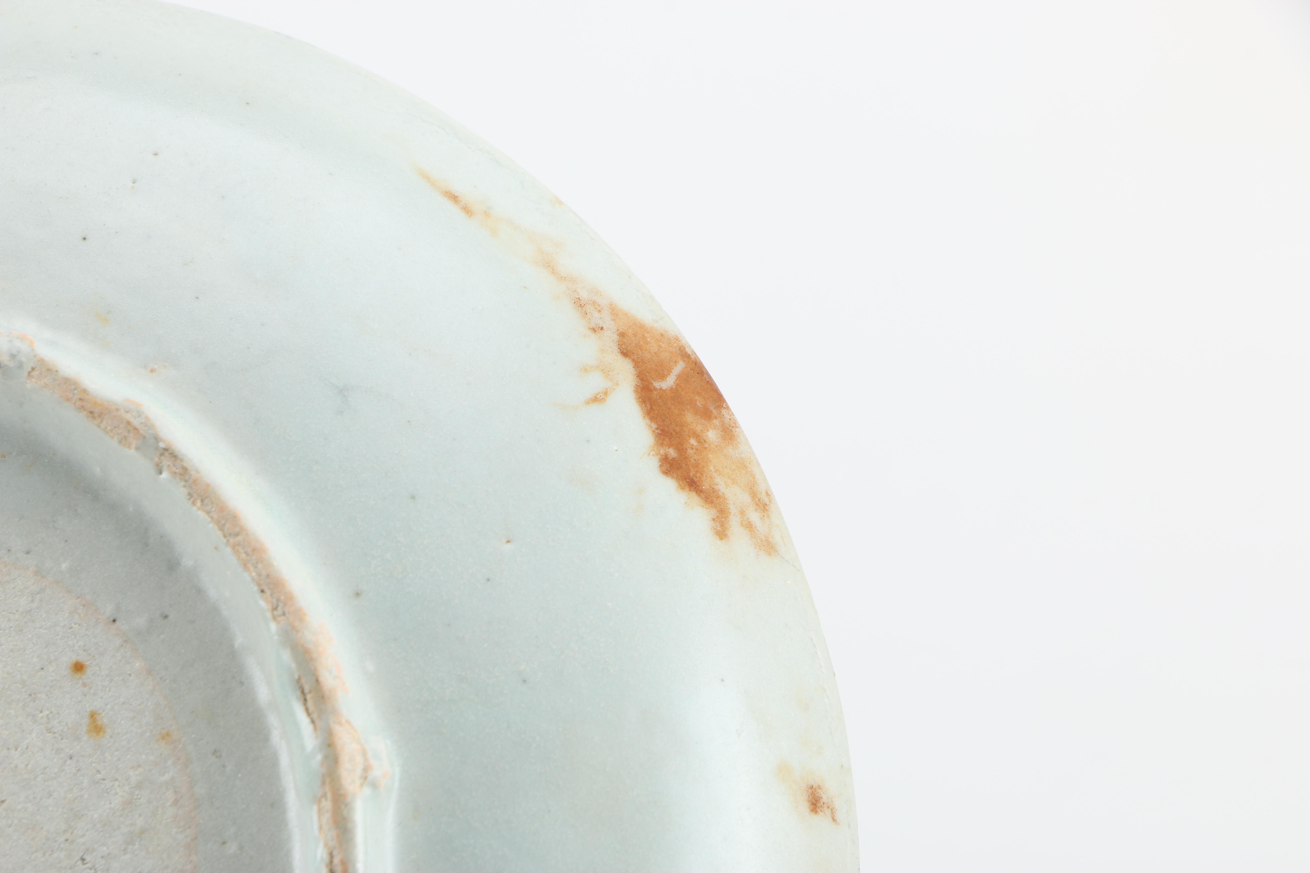 Qing Dynasty Plate Recovered From Geldermalsen Shipwreck and Ming Dynasty Zhangzhou Ware Plate