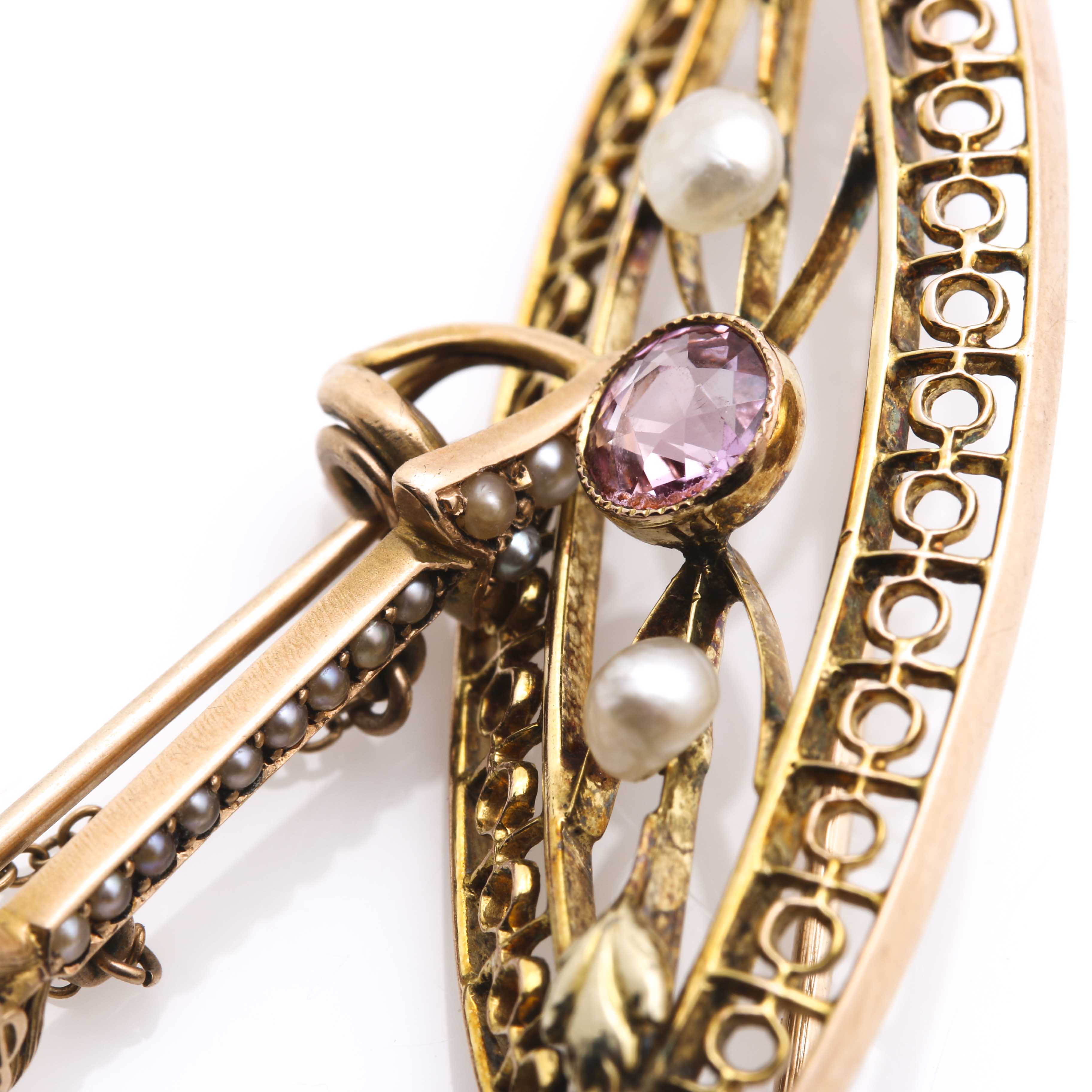 10K Yellow Gold Antique and Vintage Pins With Gemstones