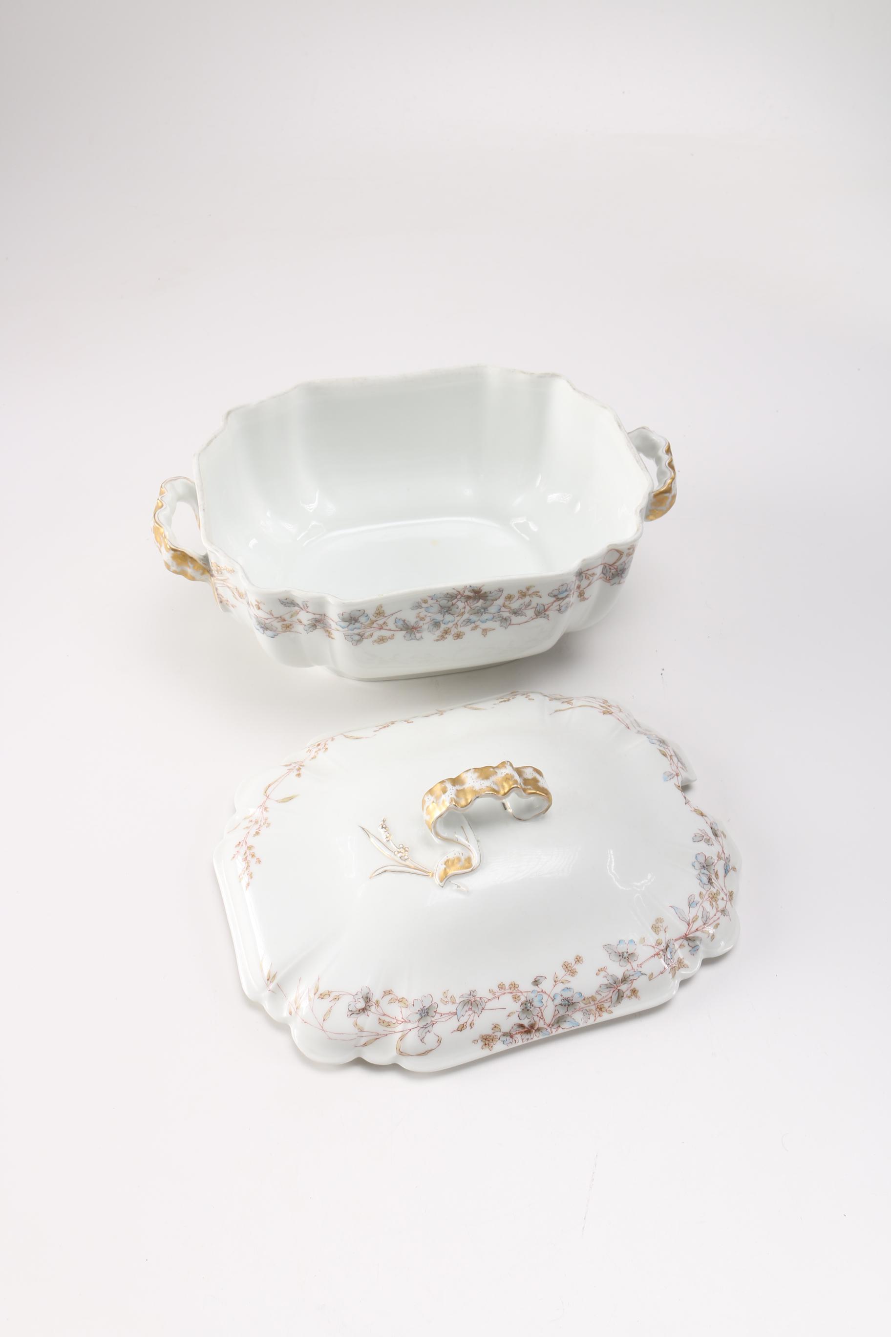 Haviland & Co Porcelain Lidded Tureen